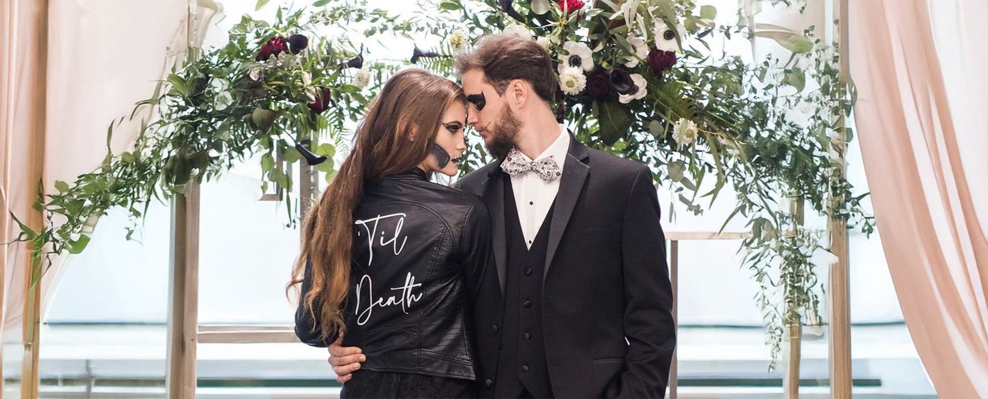 Mystical Moments: Hauntingly Beautiful Themes for October Weddings